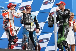 Podium: Marc Marquez, Repsol Honda Team, Scott Redding, Marc VDS Racing Honda y Bradley Smith, Tech