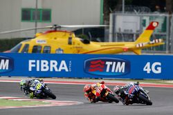 Хорхе Лоренсо, Yamaha Factory Racing и Марк Маркес, Repsol Honda Team и Валентино Росси, Yamaha Factory Racing