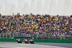 Хорхе Лоренсо, Yamaha Factory Racing и Марк Маркес, Repsol Honda Team и Валентино Росси, Yamaha Fact