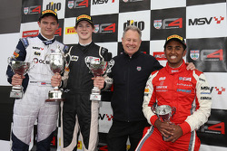 Podium race 1: winner Harrison Newey, HHC Motorsport, second place Will Palmer, HHC Motorsport, third place Ameya Vaidyanathan, Hillspeed
