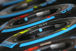 Pirelli tyres