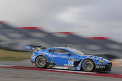 #007 TRG-AMR Aston Martin V12 Vantage: Christina Nielsen, Kuno Wittmer