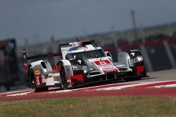 #8 Audi Sport Team Joest Audi R18 e-tron quattro: Lucas di Grassi, Loic Duval, Oliver Jarvis