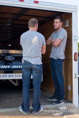 Jeffrey Earnhardt with Canadian Tire Series driver Alex Labbe