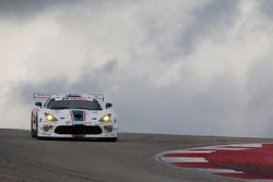 #33 Riley Motorsports SRT Viper GT3-R: Ben Keating, Jeroen Bleekemolen