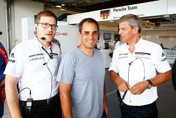 Andreas Seidl, Porsche-Teammanager, Juan Pablo Montoya, Fritz Enzinger, LMP1-Manager