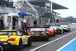 Pitlane action