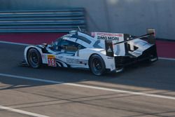 #18 Porsche Team Porsche 919 Hybrid: Romain Dumas, Neel Jani, Marc Lieb