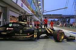 Pastor Maldonado, Lotus F1 E23