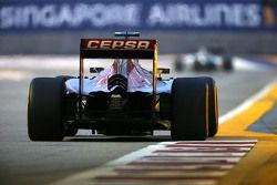Carlos Sainz Jr., Scuderia Toro Rosso STR10