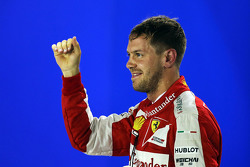 Обладатель поула - Себастьян Феттель, Ferrari