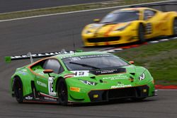 #19 GRT Grasser Racing Team Lamborghini Huracan: Andrew Palmer, Fabio Babini, Jeroen Mul