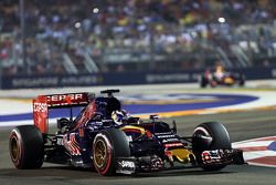 Max Verstappen, Scuderia Toro Rosso STR10