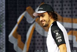 Fernando Alonso, McLaren MP4-30