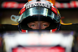 Daniil Kvyat, Red Bull Racing RB11