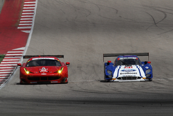 #62 Risi Competizione Ferrari F458: Pierre Kaffer, Giancarlo Fisichella; #01 Chip Ganassi Racing For