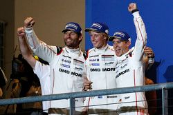 Podium: winners Timo Bernhard, Mark Webber, Brendon Hartley, Porsche Team