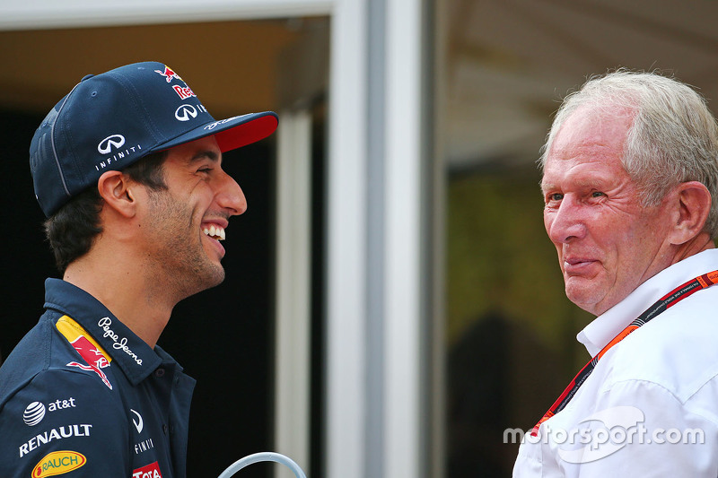 Daniel Ricciardo, Red Bull Racing con Dr Helmut Marko, Red Bull Motorsport Consultor