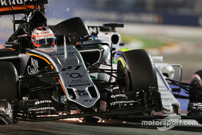 Nico Hülkenberg, Sahara Force India F1 VJM08, und Felipe Massa, Williams FW37, mit Unfall während de