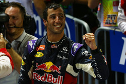 Second place Daniel Ricciardo, Red Bull Racing