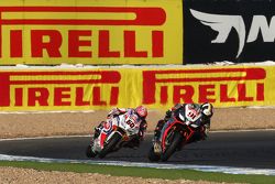 Leon Haslam, Aprilia Racing Team et Michael van der Mark, Pata Honda