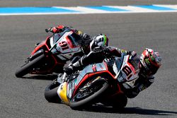 Jordi Torres, Aprilia Racing Team; Leon Haslam, Aprilia Racing Team