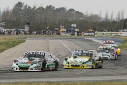 Gaston Mazzacane, Coiro Dole Racing Chevrolet and Omar Martinez, Martinez Competicion Ford and Diego de Carlo, JC Competicion Chevrolet