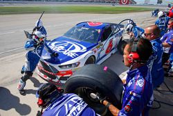 Trevor Bayne, Roush Fenway Racing Ford