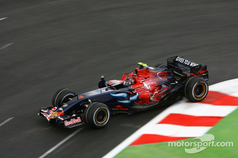 Scott Speed, Scuderia Toro Rosso, STR02