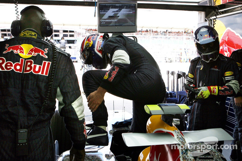 Mark Webber, Red Bull Racing, durante la carrera