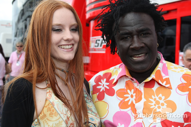 Barbara Meier, top model alemana y Mr. Moko, Chrome Hearts Jewellry