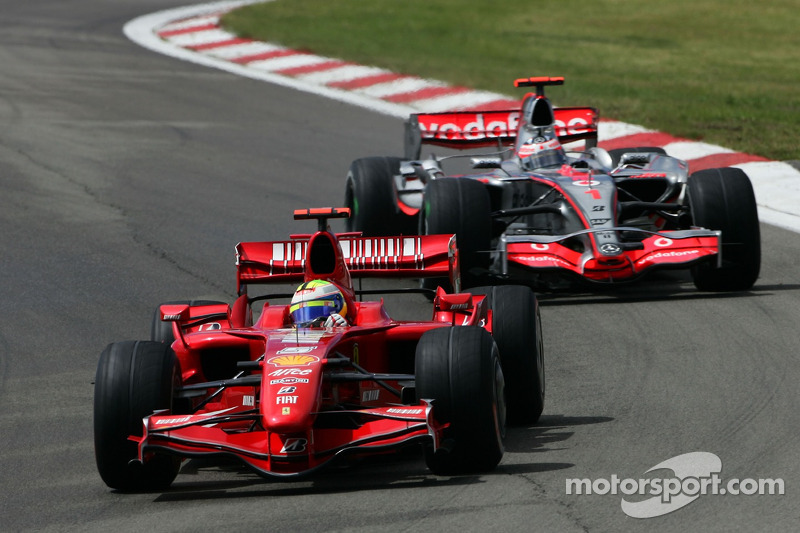 Felipe Massa, Scuderia Ferrari, F2007 and Fernando Alonso, McLaren Mercedes, MP4-22