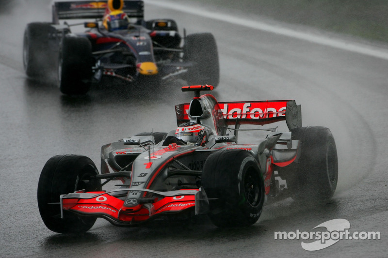 2007. Нюрбургрінг. Переможець: Fernando Alonso, McLaren-Mercedes