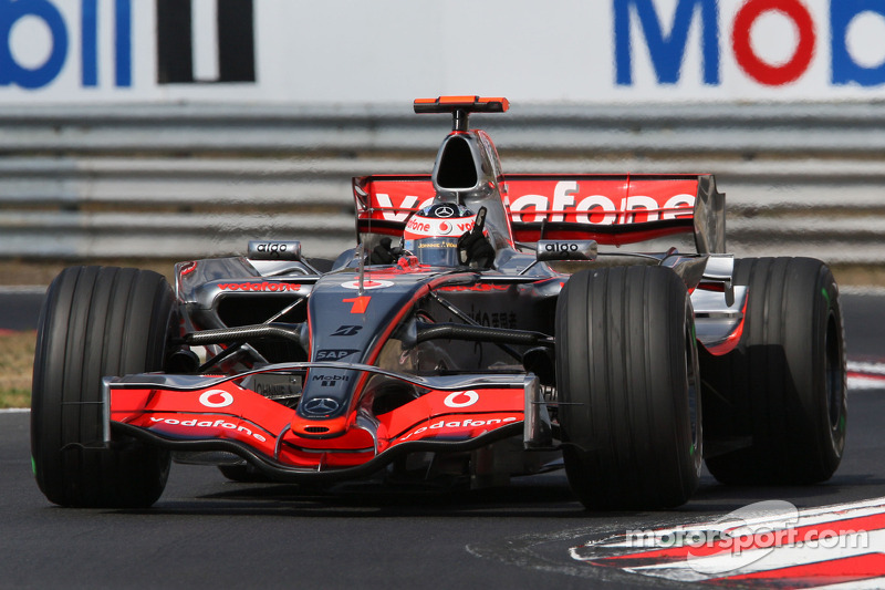 Alonso y Hamilton desobedecen a McLaren, Hungría 2007