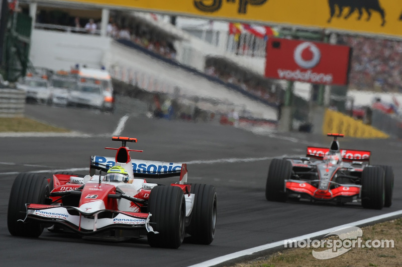 Ralf Schumacher, Toyota Racing, TF107 y Fernando Alonso, McLaren Mercedes, MP4-22
