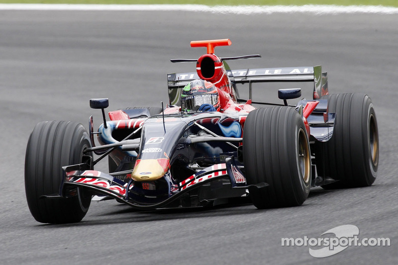 2007 : Toro Rosso STR2, à moteur Ferrari