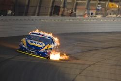 Michael Waltrip blows up