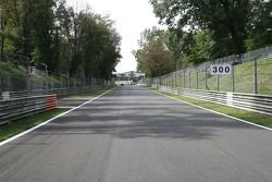 Marche sur le circuit de Monza