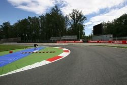Marche sur le circuit de Monza