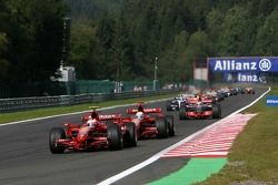 Race Start, Kimi Raikkonen, Scuderia Ferrari leads Felipe Massa, Scuderia Ferrari