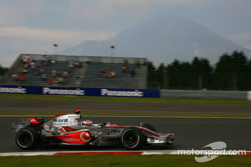 Fernando Alonso, McLaren Mercedes, MP4-22