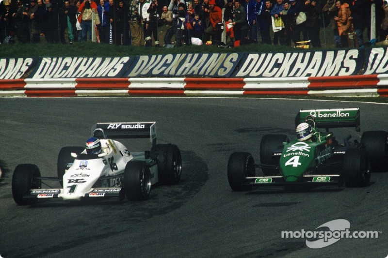 Keke Rosberg, Williams-Cosworth FW08C lucha con Danny Sullivan