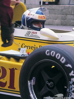 Keke Rosberg, Fittipaldi F8