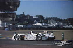 #7 Team Joest Audi R8: Michele Alboreto, Christian Abt, Rinaldo Capello