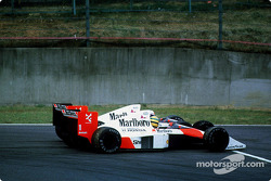 Le célèbre accident entre Ayrton Senna et Alain Prost au 46e tour