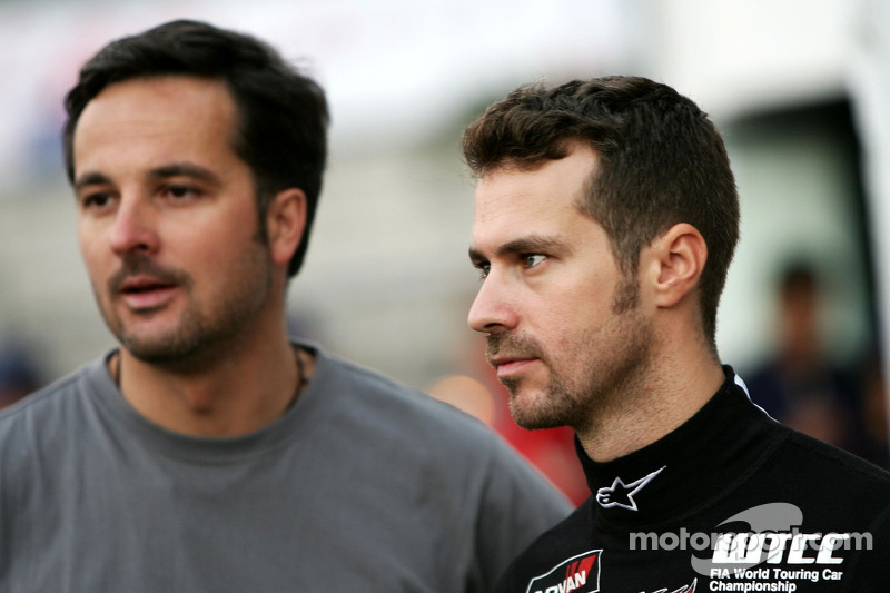 Yvan Muller, SEAT Sport, Seat Leon, Tiago Monteiro, SEAT Sport, SEAT Leon