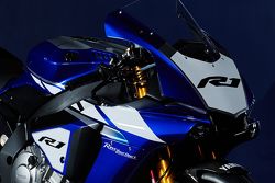 El anuncio de la vuelta de Yamaha en SBK en 2016 con la YZF-R1 y el equipo de la Media Luna