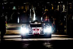 #8 Audi Sport Team Joest Audi R18 e-tron quattro: Lucas di Grassi, Loic Duval, Oliver Jarvis