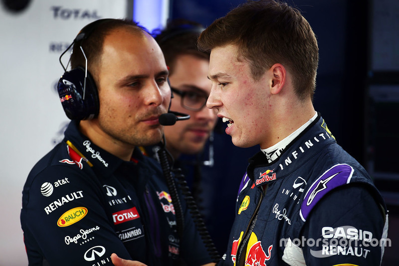 Gianpiero Lambiase, Red Bull Racing, Ingenieur, und  Daniil Kvyat, Red Bull Racing