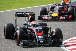 Дженсон Баттон, McLaren MP4-30